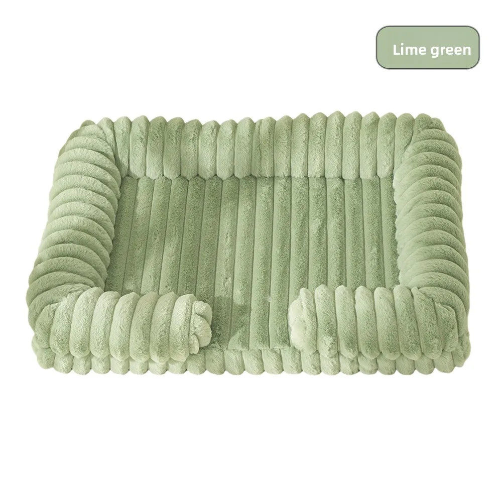 Warm Winter Dog Bed – Cozy Sofa-Style Pet Mat