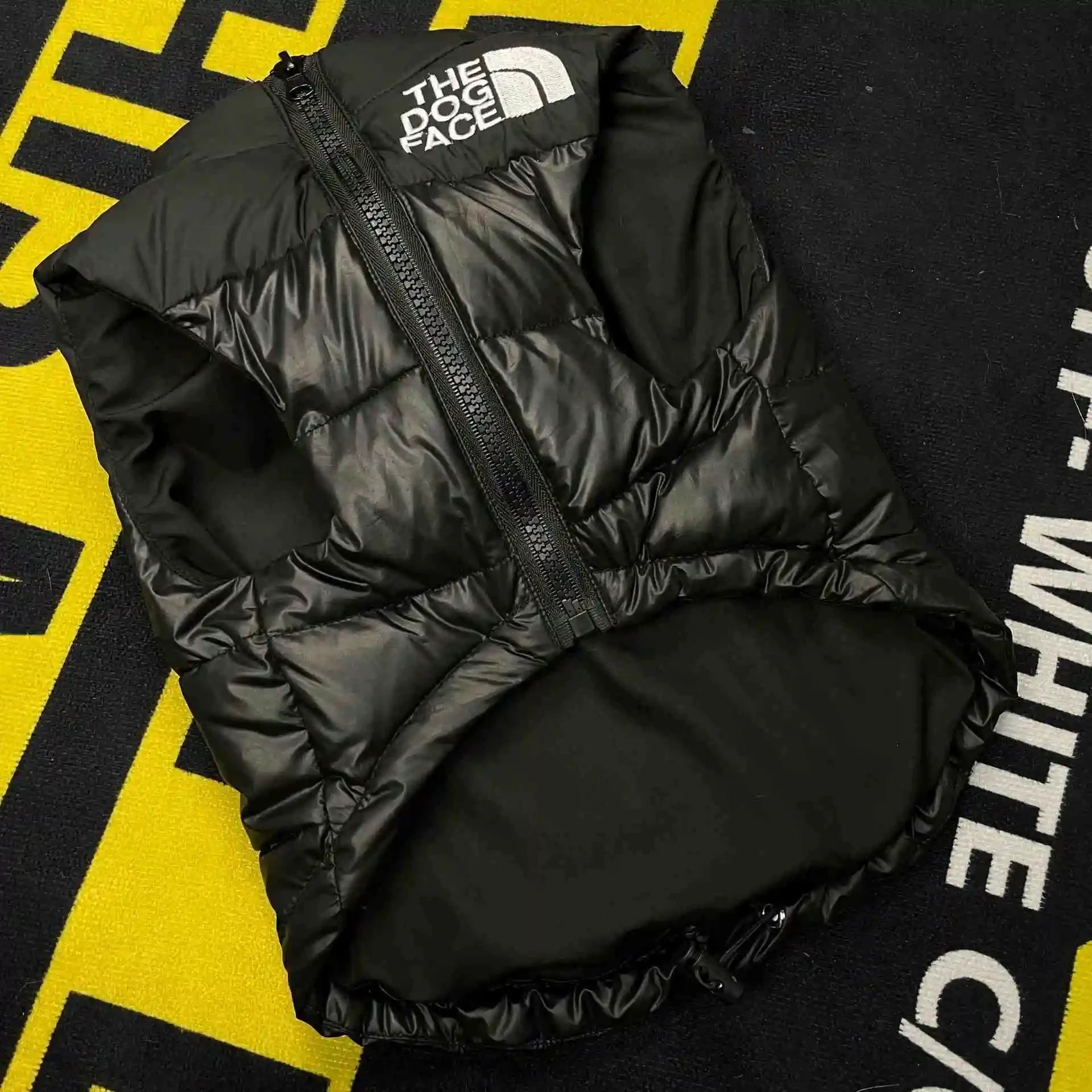 Luxury Pet Coat Cotton Dog Vest Thicken Warm Jacket for Dog Waterproof Dog Vest Designer Pet Clothes