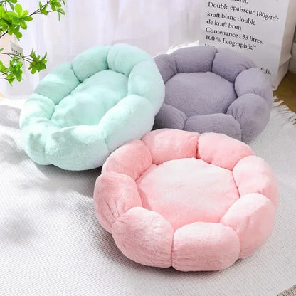 Flower-Shaped Pet Bed | Soft Cotton Dog &amp; Cat Mat for Indoor &amp; Outdoor Use
