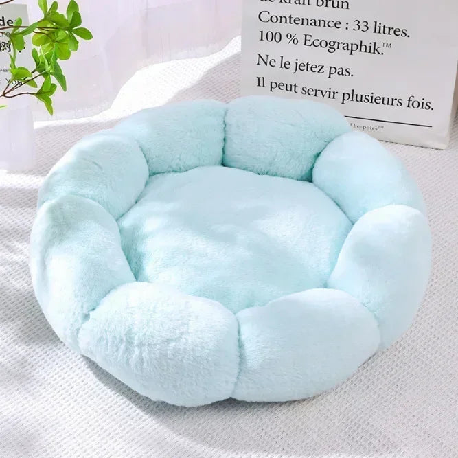 Flower-Shaped Pet Bed | Soft Cotton Dog &amp; Cat Mat for Indoor &amp; Outdoor Use