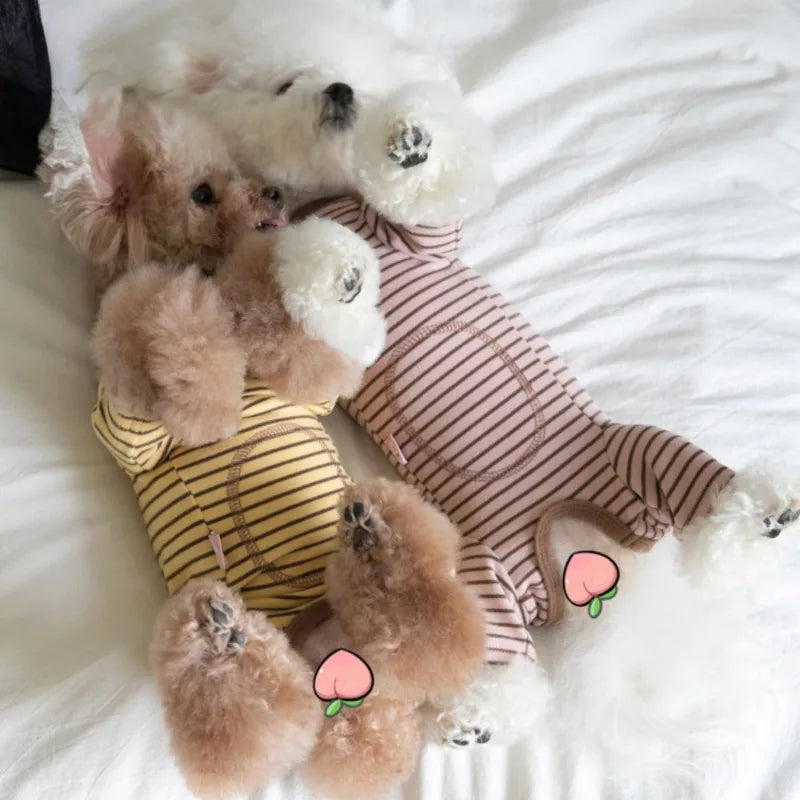 Winter Warm Four-Legged Dog &amp; Cat Bodysuit – Cozy Indoor &amp; Outdoor Pet Pajamas